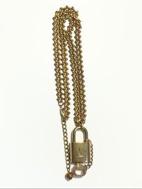 Authentic Louis Vuitton Brass Padlock and Key #323 Put on a Chain